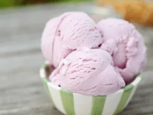 Strawberry Scoop