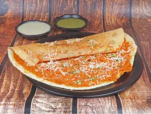 Cheese Paneer Schezwan Dosa